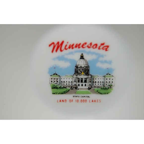 VINTAGE MINNESOTA STATE CAPITAL SOUVENIR PLATE GOLD TRIM 10,000 LAKES DISH 4.25" - Picture 3 of 6
